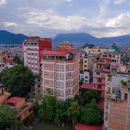 Hotel Vistara Kathmandu Buitenkant foto