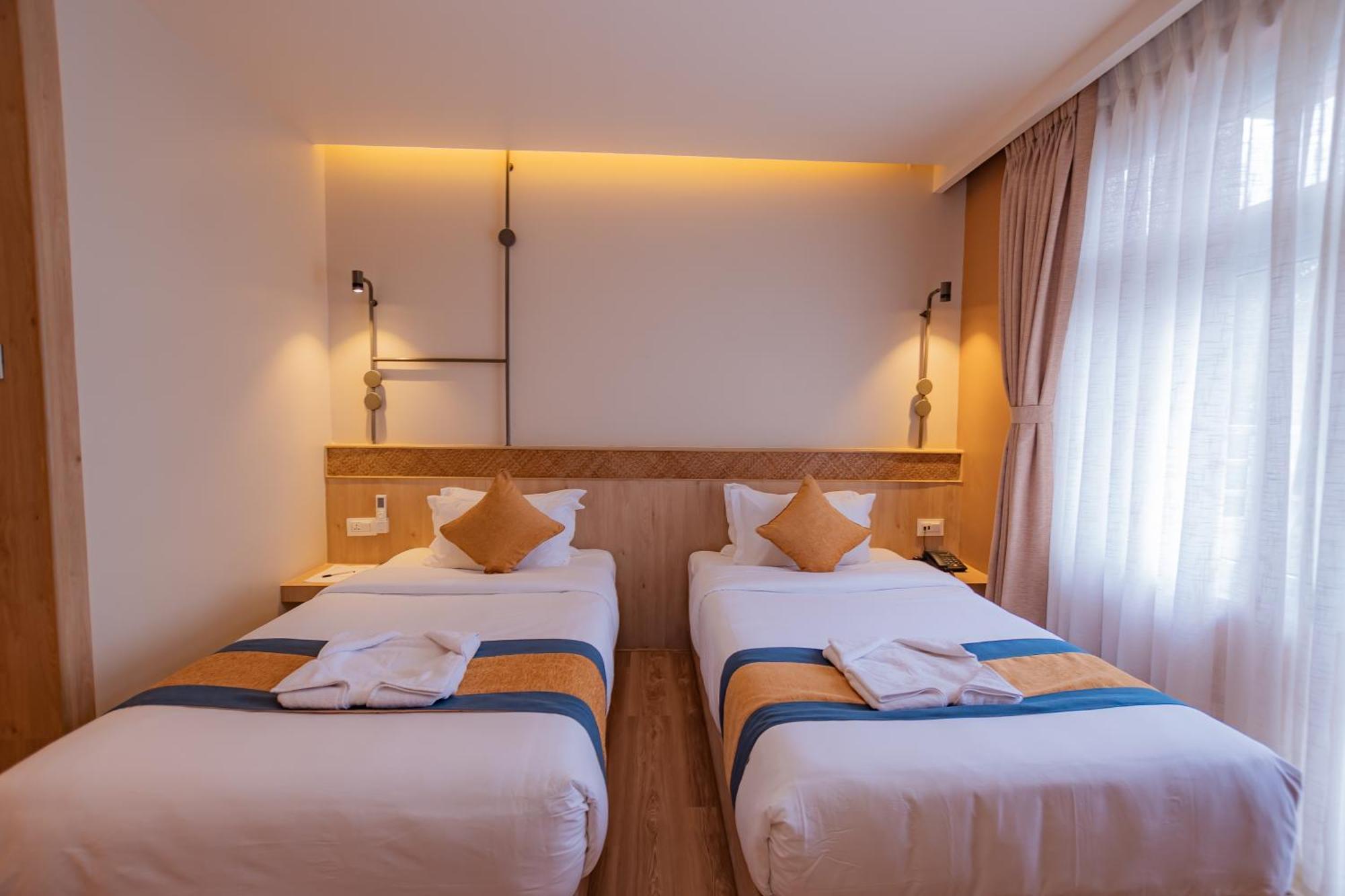 Hotel Vistara Kathmandu Buitenkant foto