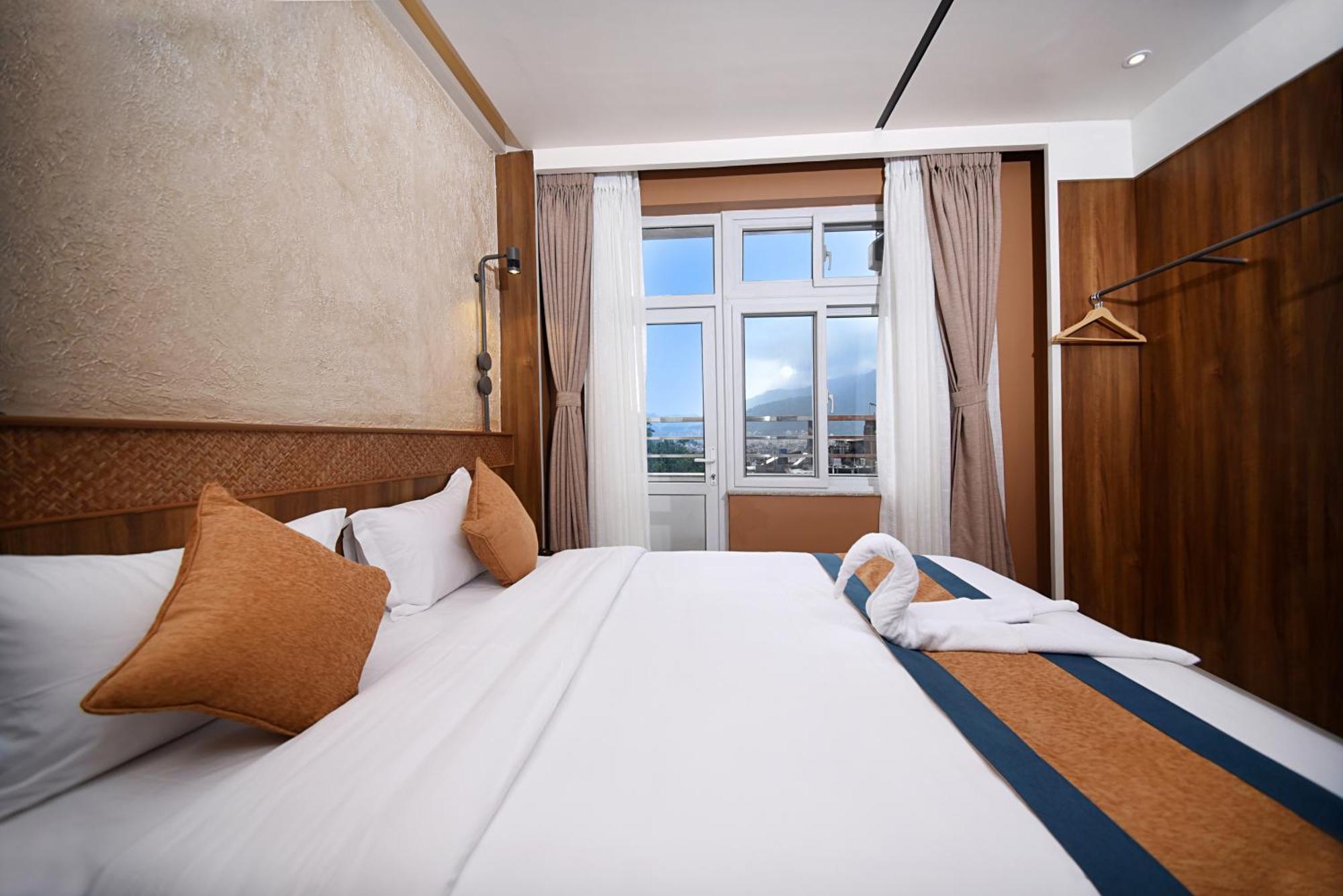 Hotel Vistara Kathmandu Buitenkant foto