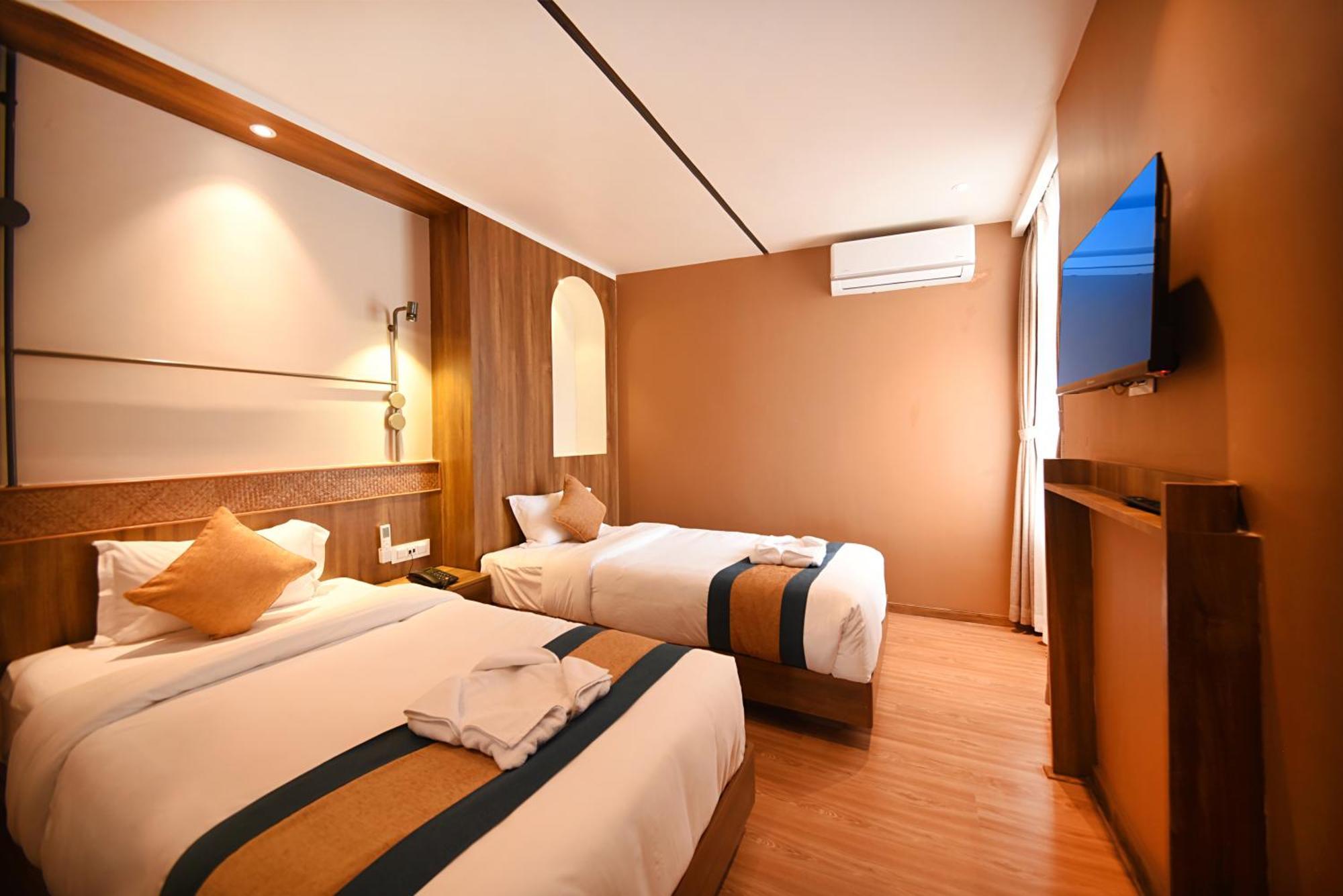 Hotel Vistara Kathmandu Buitenkant foto